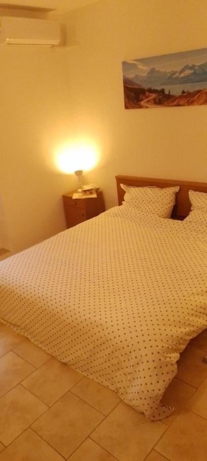 Apartman Kevin Karlobag Extérieur photo